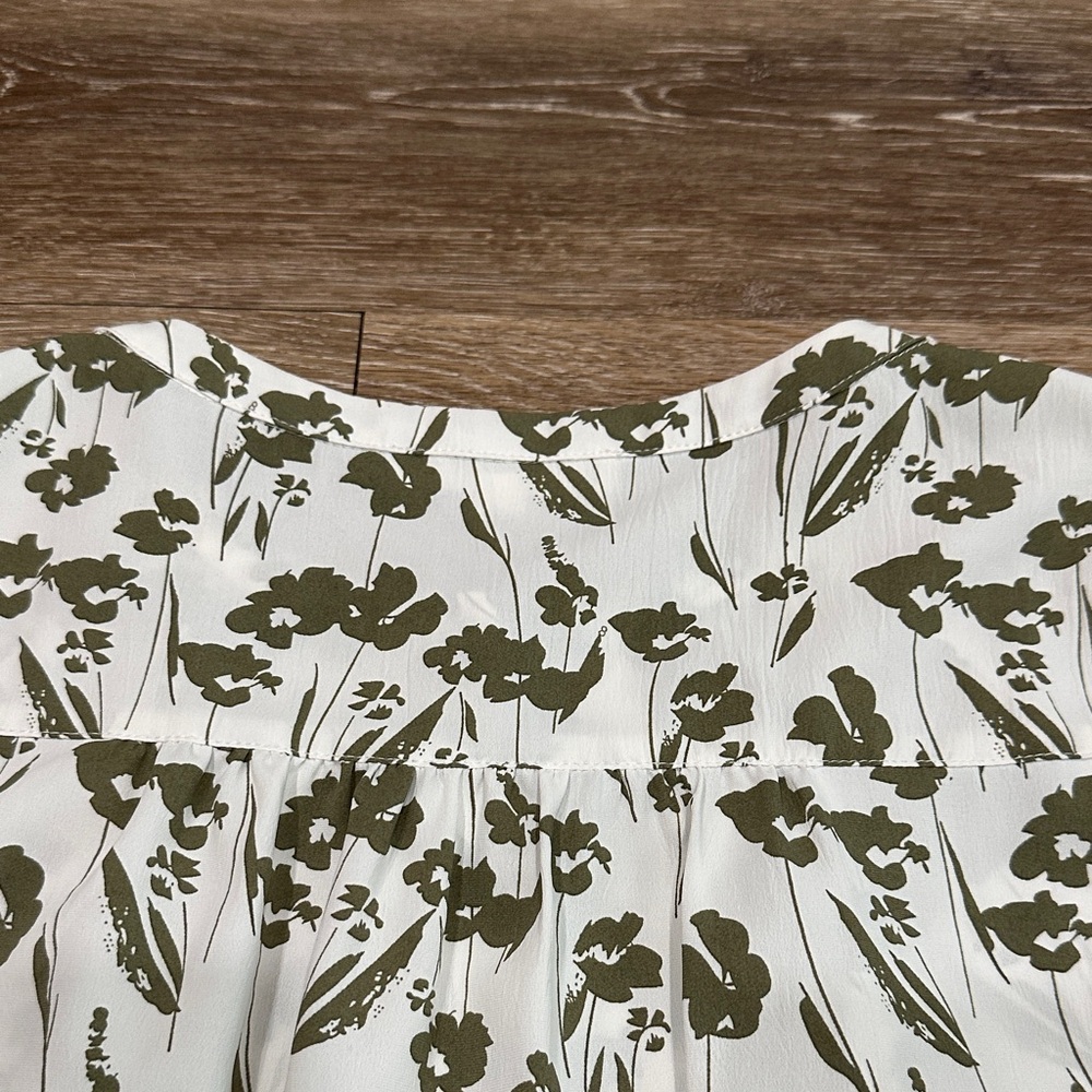 Monday Fun Floral Print Sleeveless Camisole in Olive on White - Picture 9 of 10